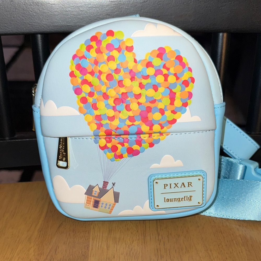 Loungefly Pixar purse/wristlet from the movie Up